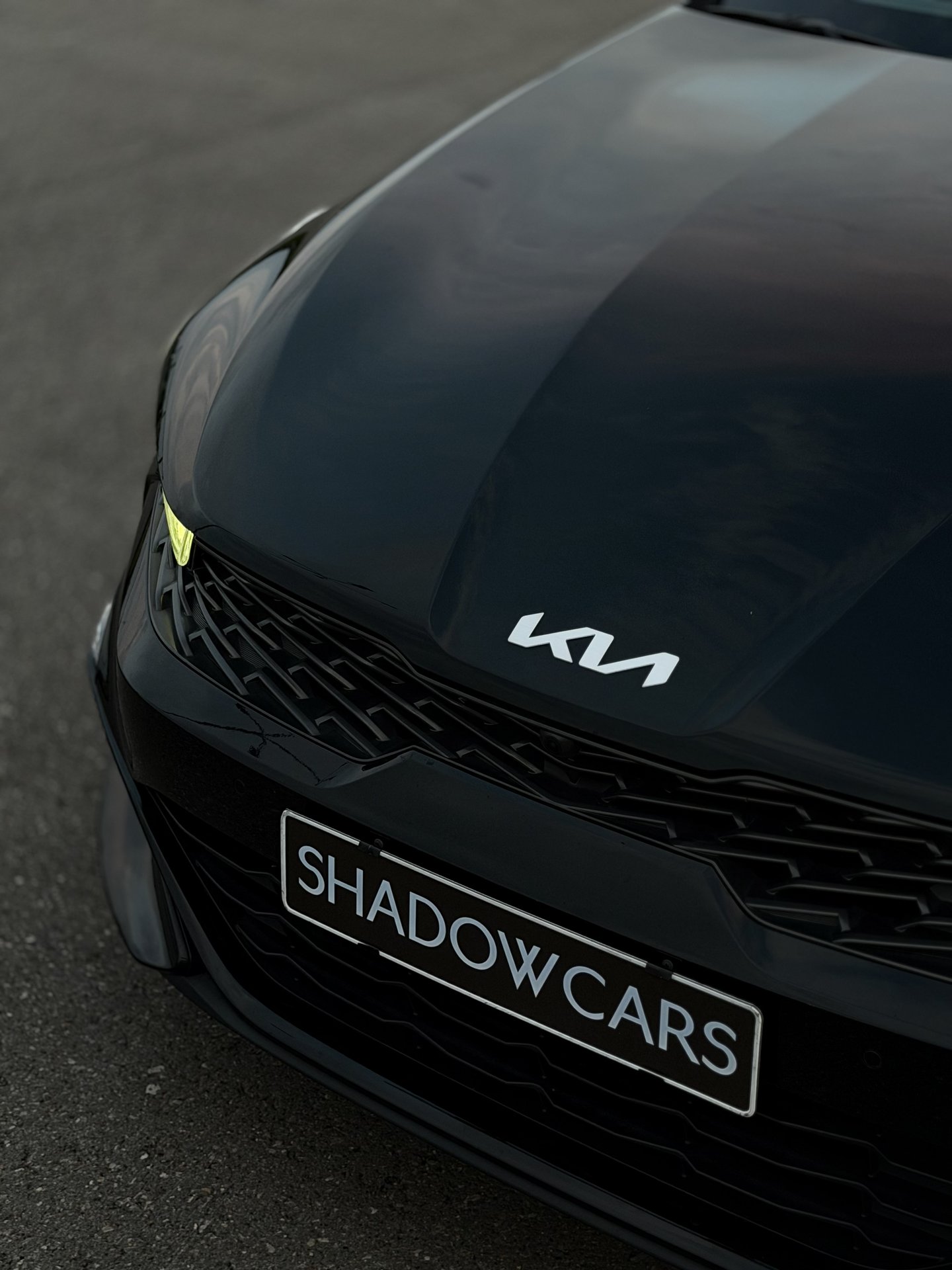 Kia K5 — решётка радиатора и капот
